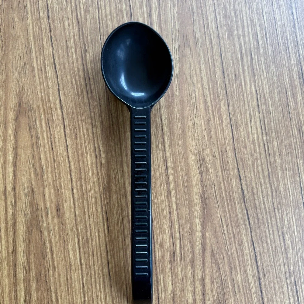 Weight Watchers 1/2 Cup Portion Control Scoop Measuring Cup - Picture 2 of 3